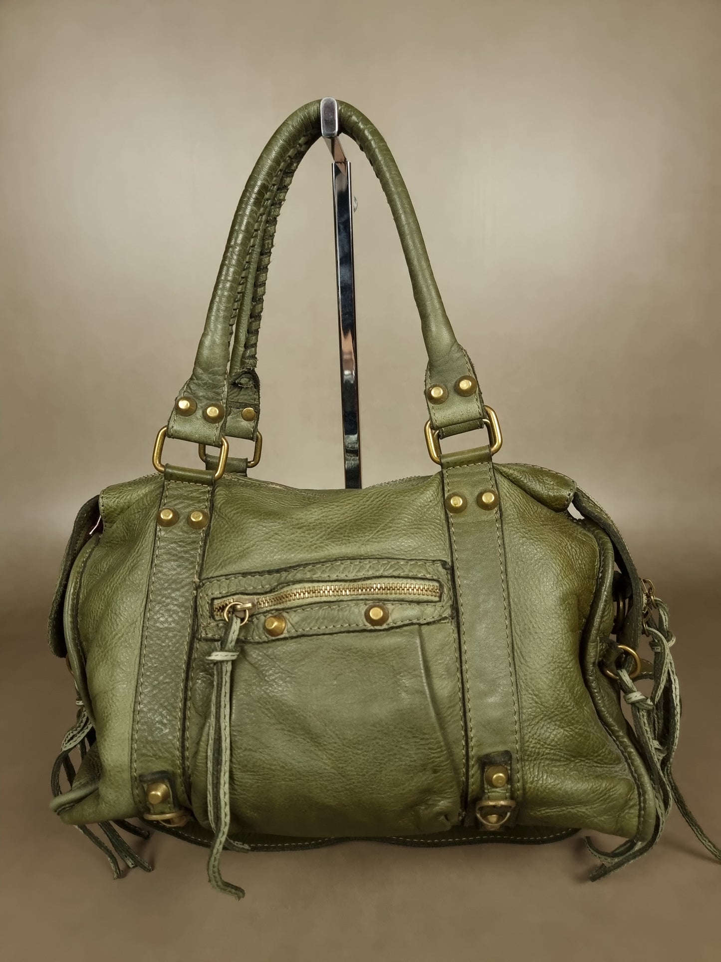 bolso satchel tachuelas duef