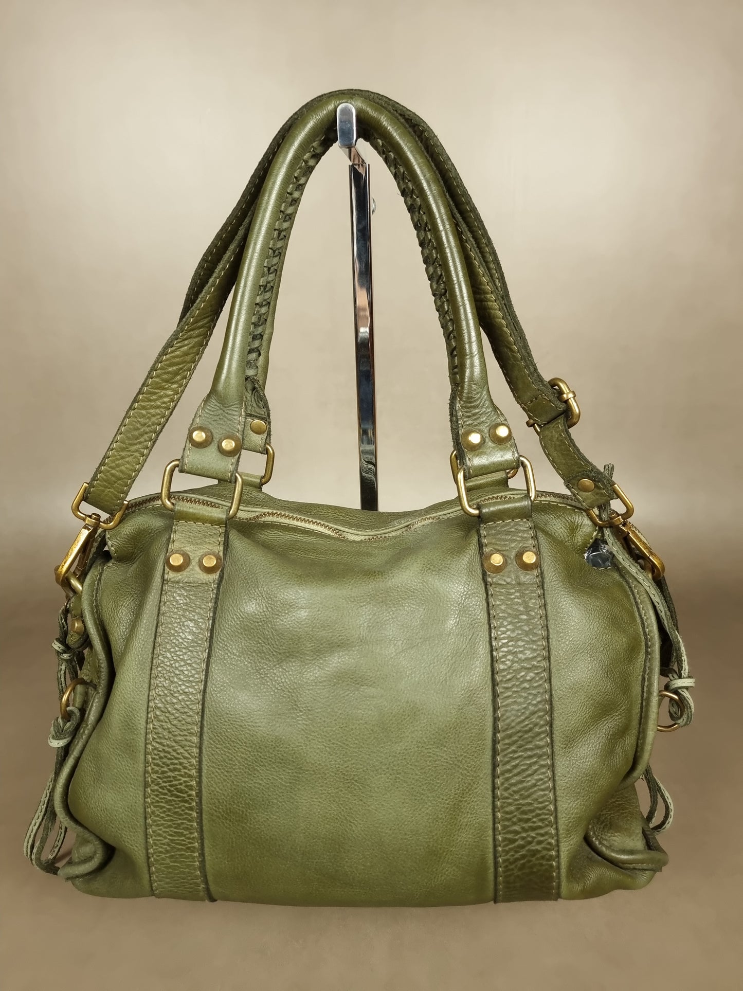 bolso satchel tachuelas duef