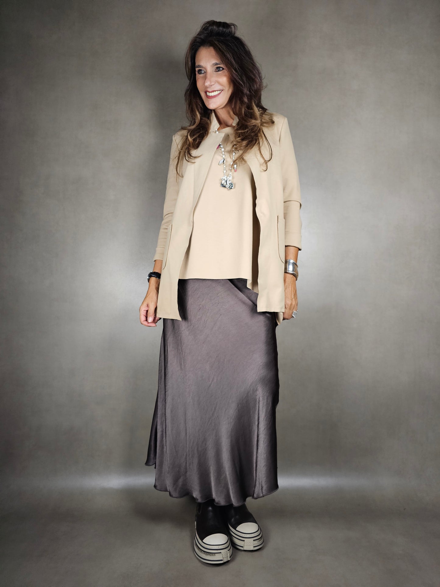 viscose satin longuette skirt