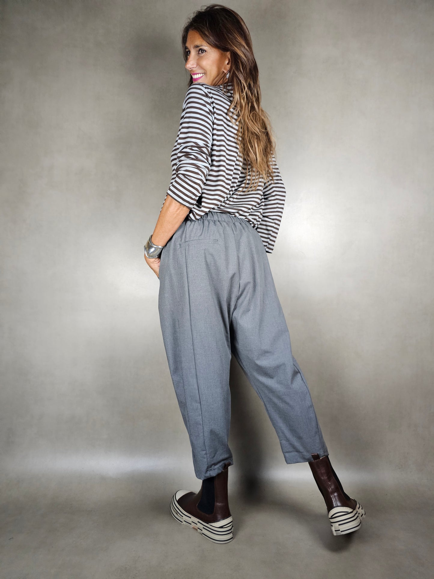 pantalon en laine fraîche petit cav bas 64pl33vi3ea