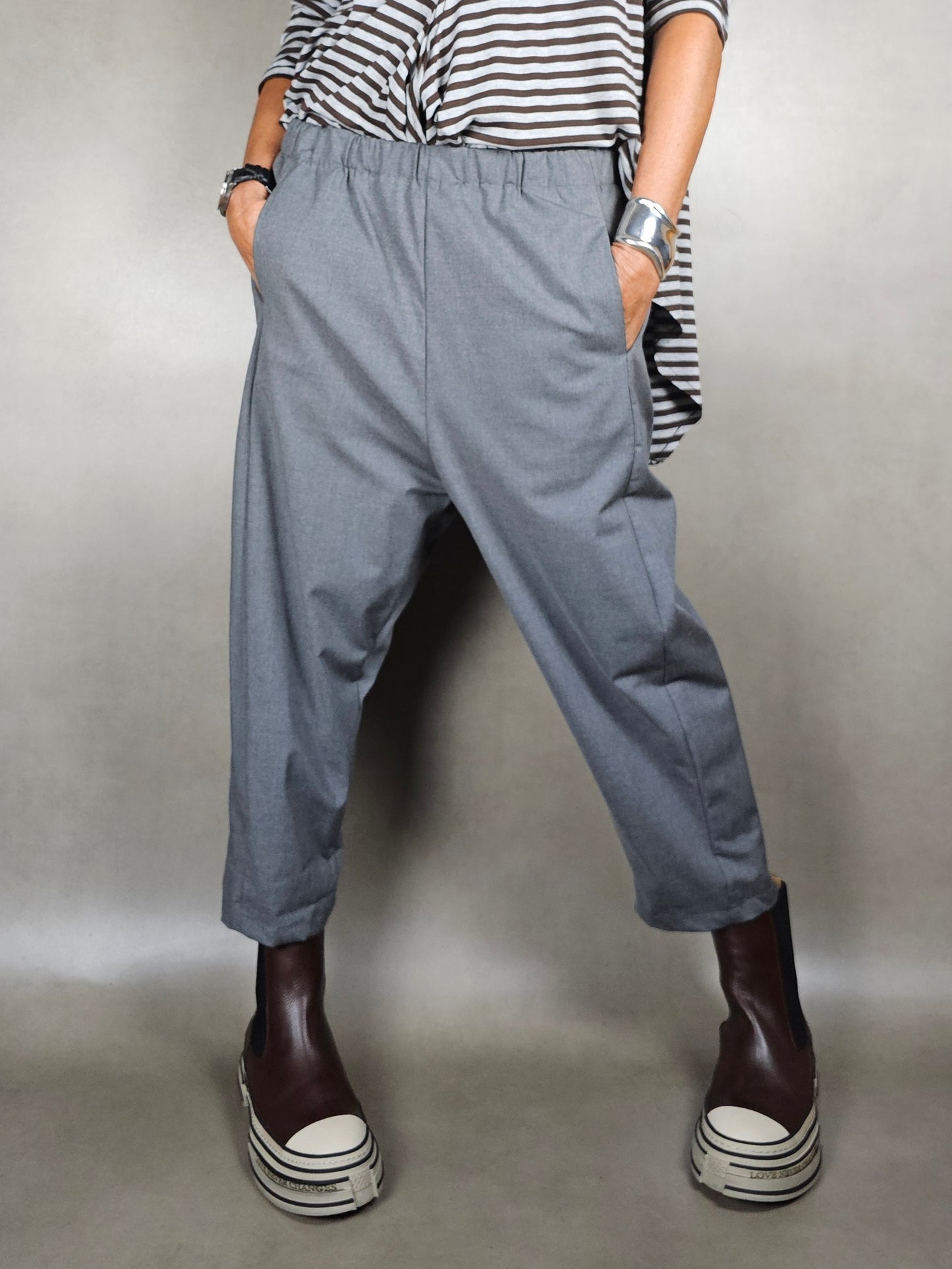 pantalon en laine fraîche petit cav bas 64pl33vi3ea