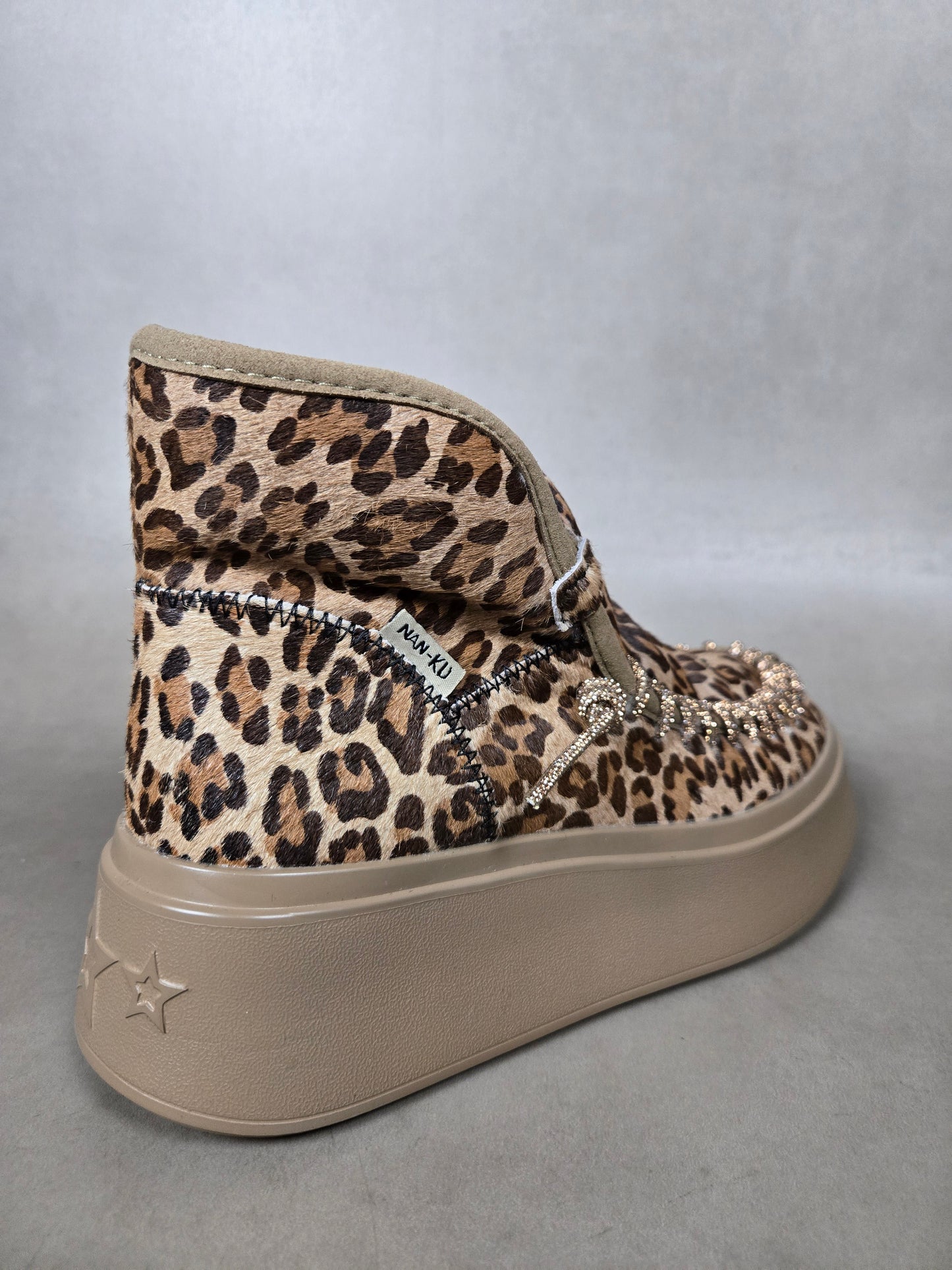 moon boot cavallino leopardo