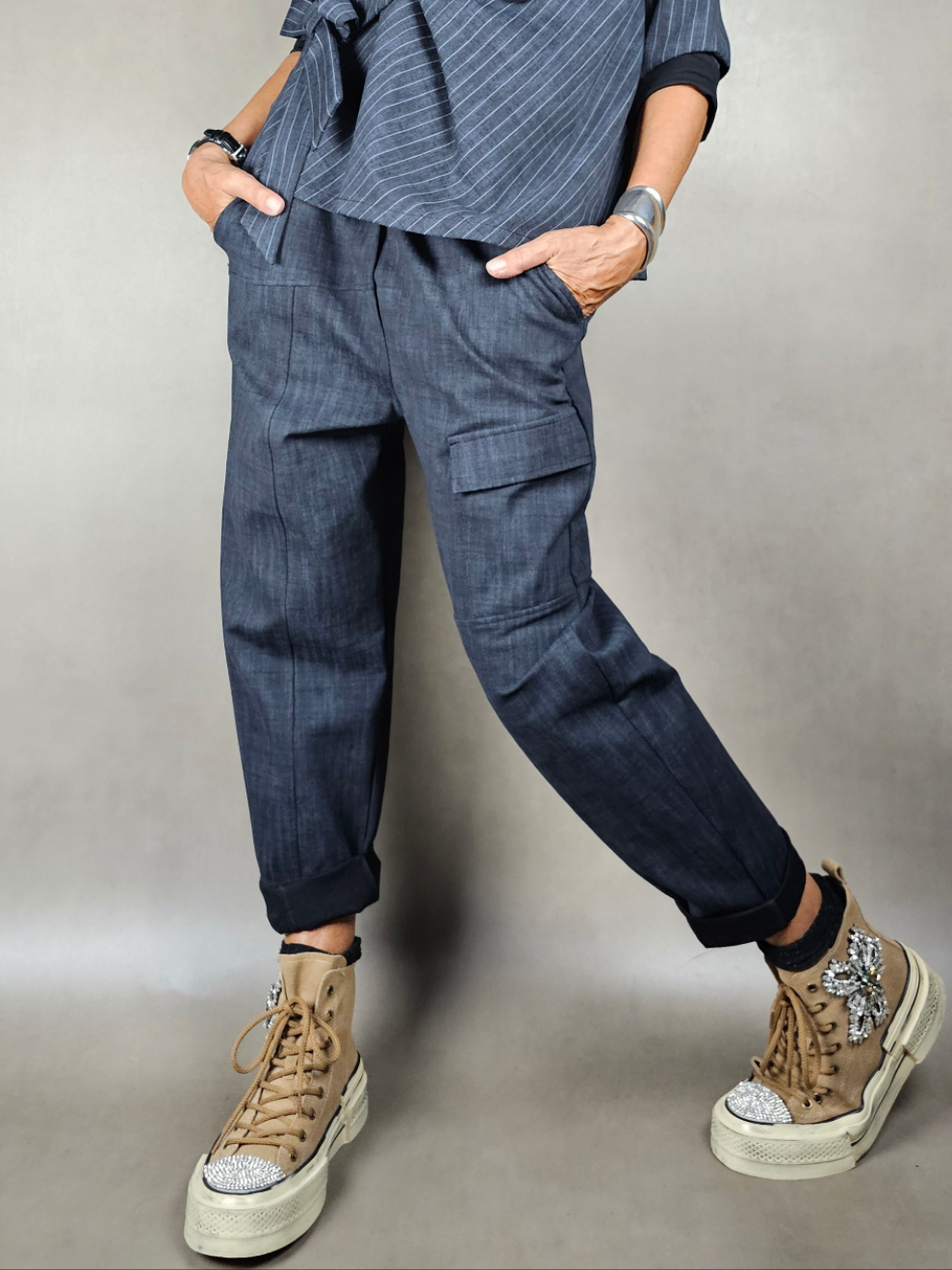 oversized trousers in 65vi30pa5 textured fabric