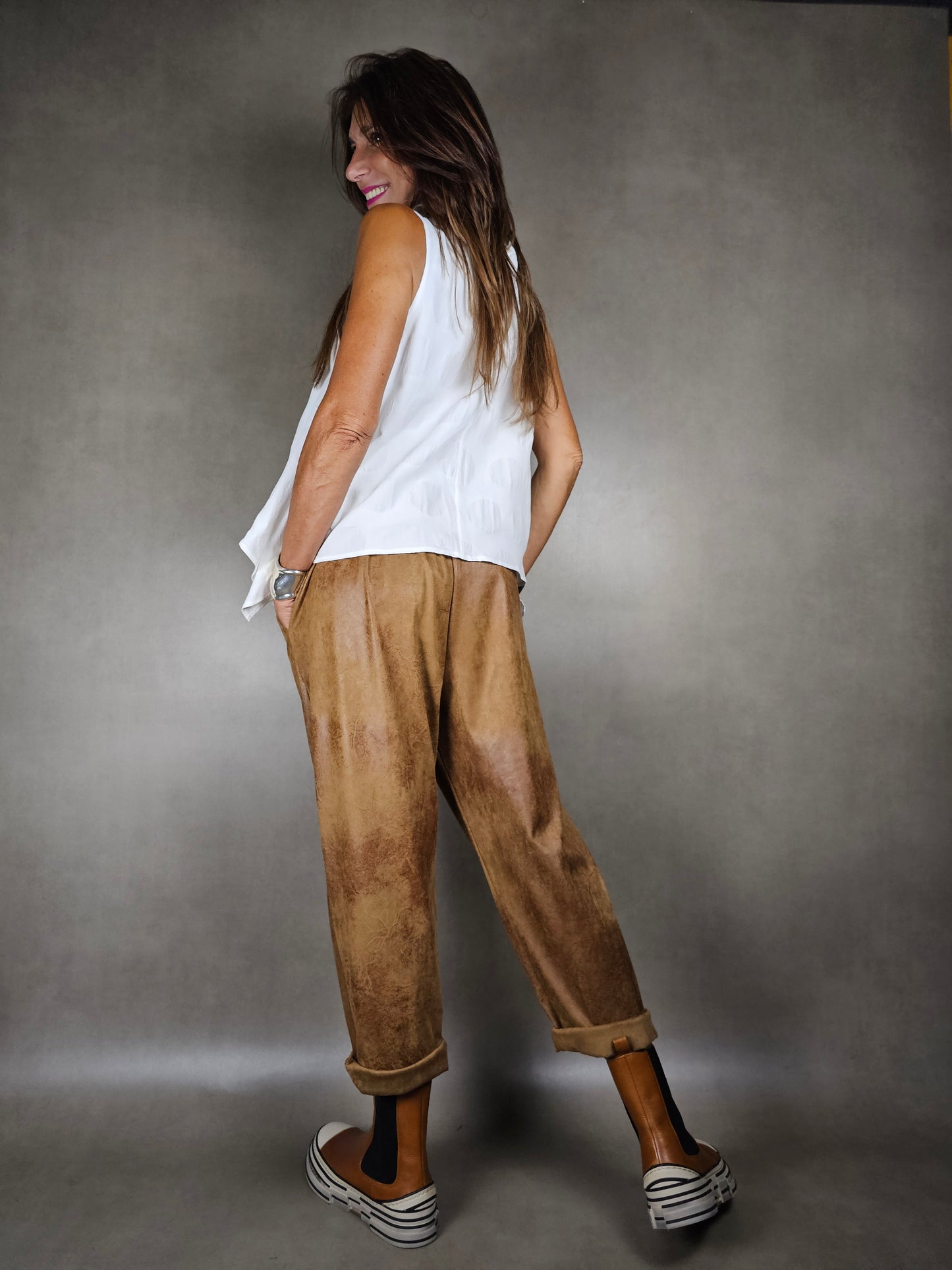 aged eco-leather trousers 3 bot 90pl10ea